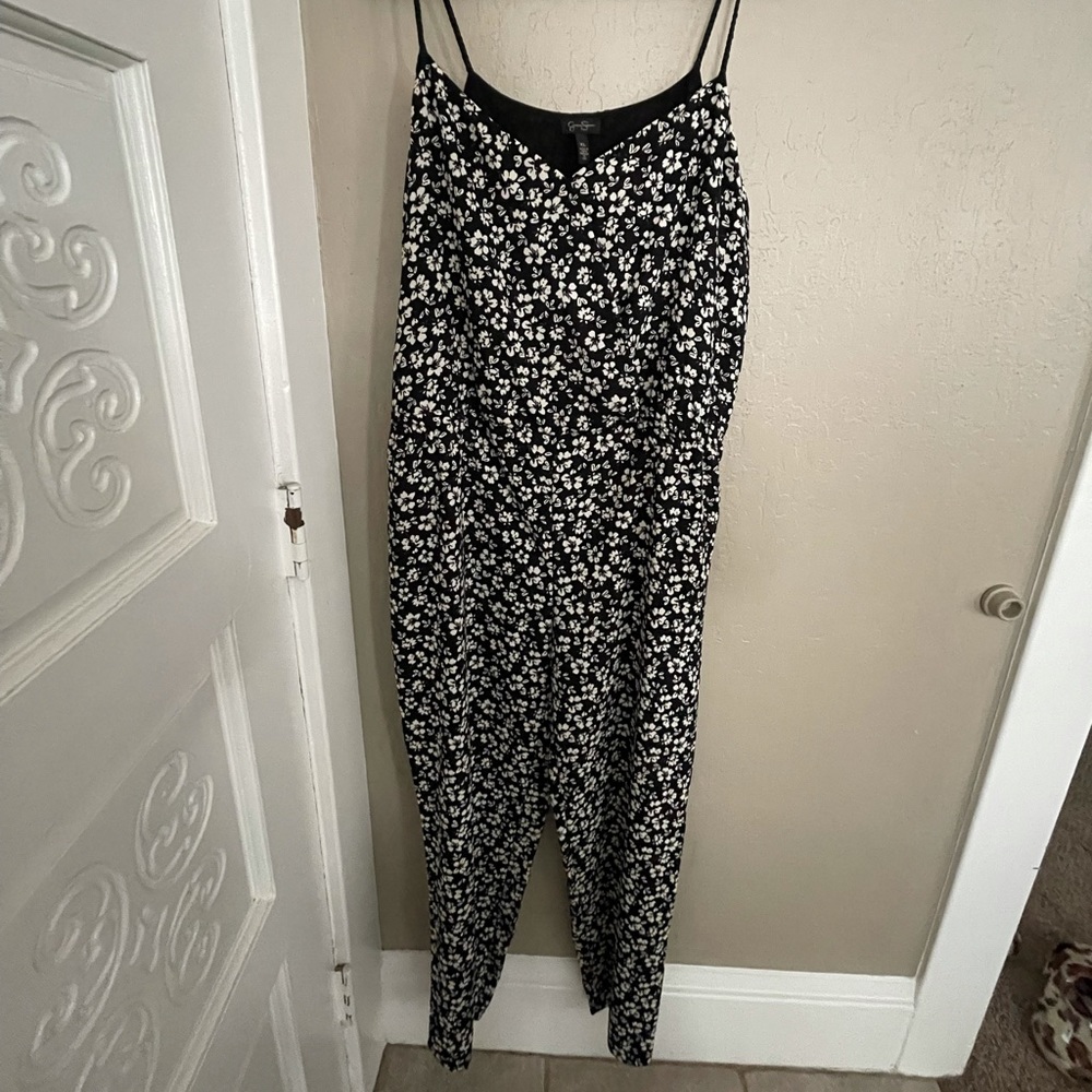 Jessica Simpson full pant romper, size XL.